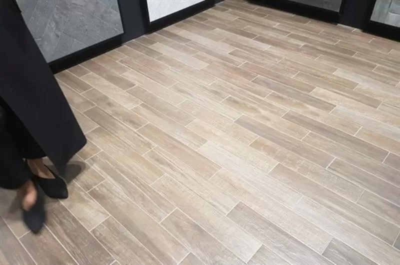 Керамогранит Wood Essence Wengue 10,5x56