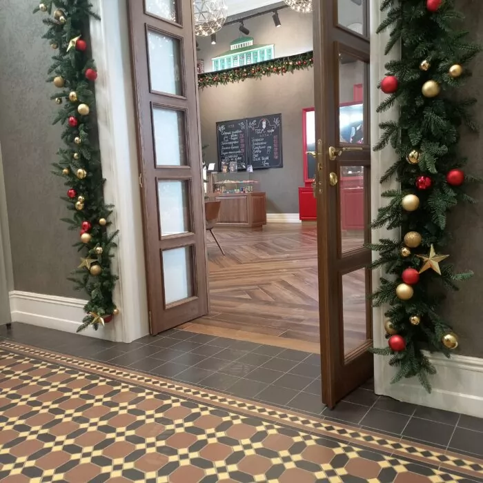 Керамогранит Угол Изабель (06/19/15) 16.4x16.4x14.4