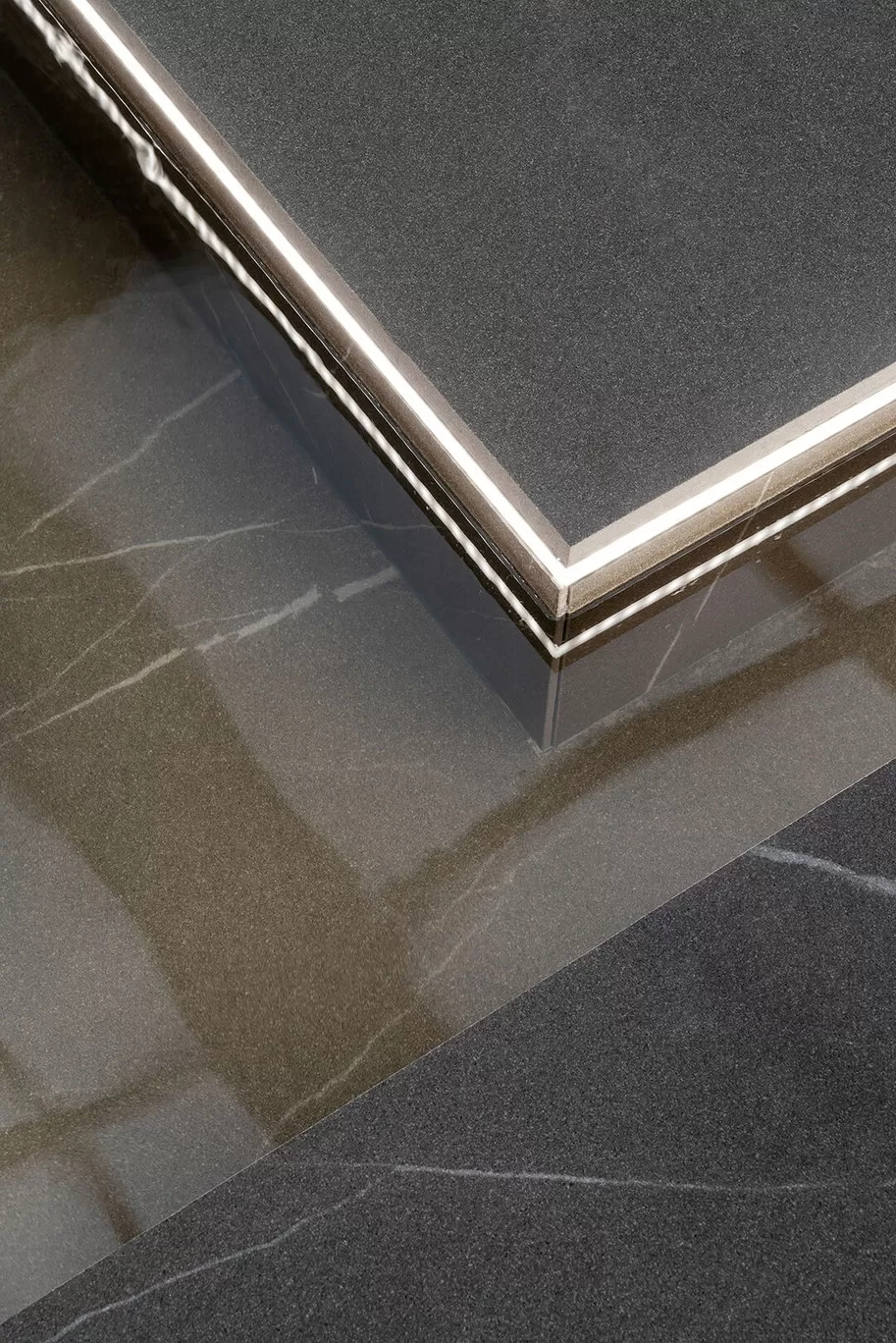 Керамогранит LAMF009369_IT In-side Porfido Marrone Fiam R11 1620x3240x20