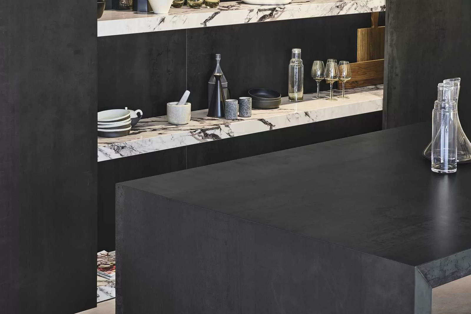 Керамогранит M117 Grande Metal Look Iron Dark 12mm 162x324