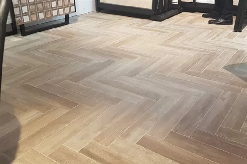 Керамогранит Wood Essence Wengue 10,5x56