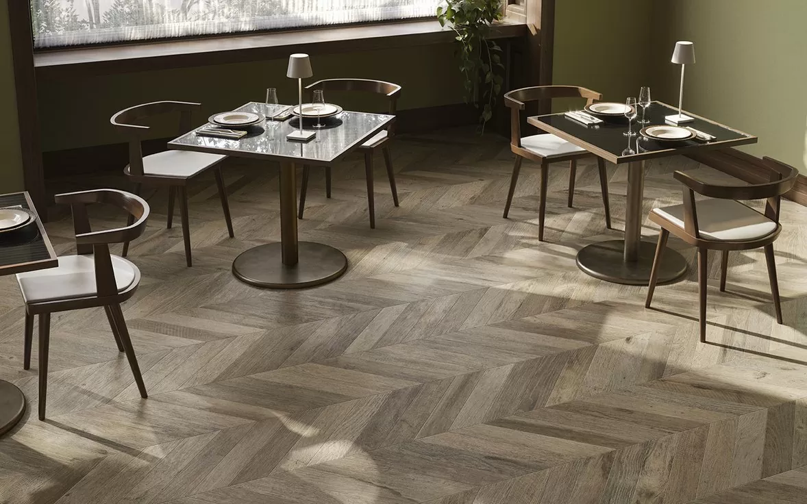 Керамогранит Yorkwood Brown 20x120